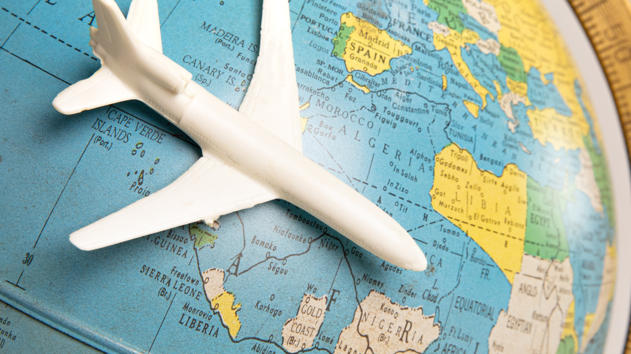 How Does Travel Influence Personal Growth and Global Understanding?